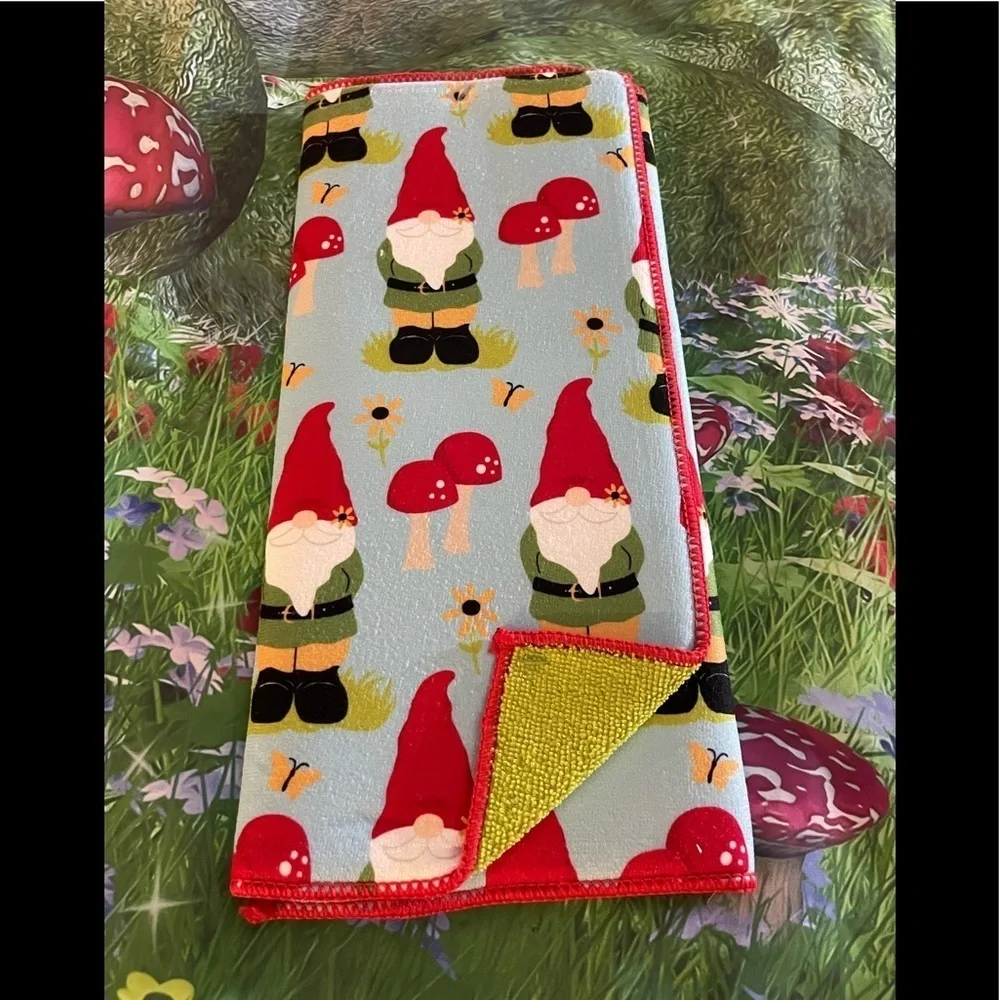Gnome Sweet Gnome Reversible Dish Drying Pad, NWT, For Bundle Purchases Only
